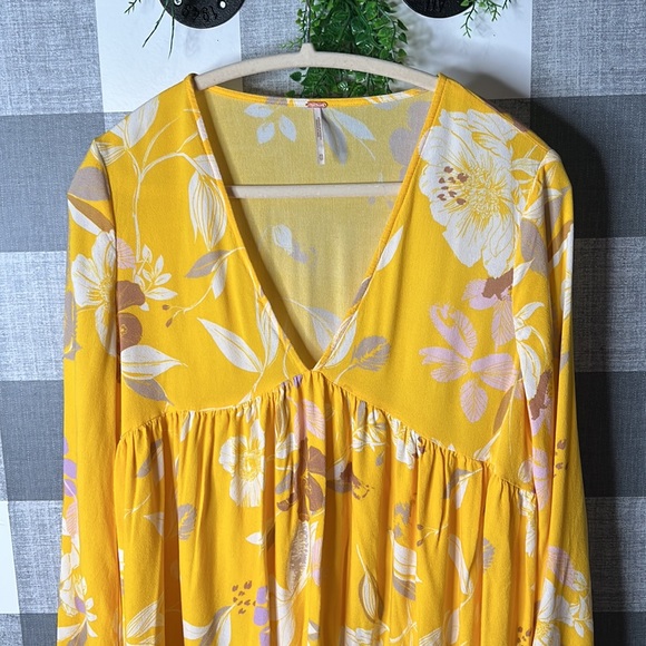 Free People Blouse - Picture 2 of 6